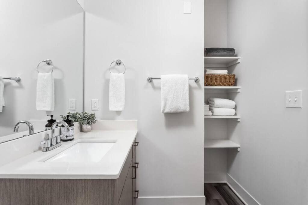 Dream Apartment Near Whole Foods Cozysuites Indianapolis Zewnętrze zdjęcie
